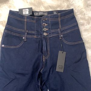 City chic flare denim